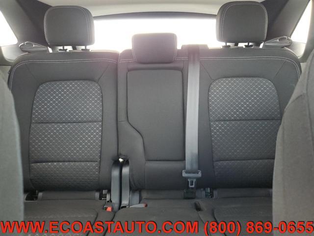 Photo of 2024 Carbonized Gray Metallic Ford Escape