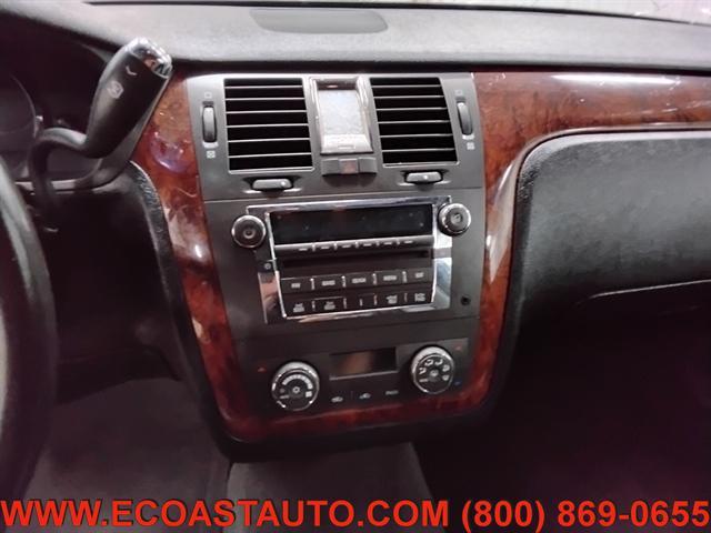 Photo of 2007 Black Raven Cadillac DTS