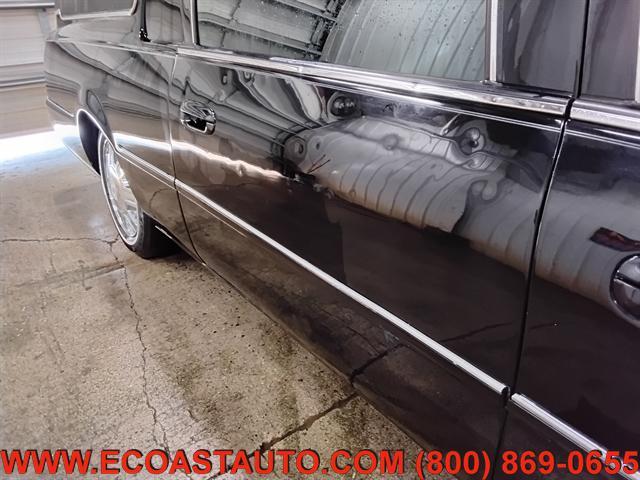 Photo of 2007 Black Raven Cadillac DTS