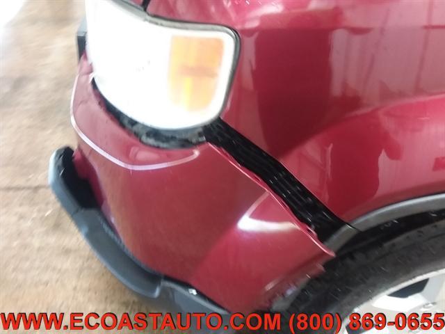 Photo of 2009 Tango Red Pearl Honda Element