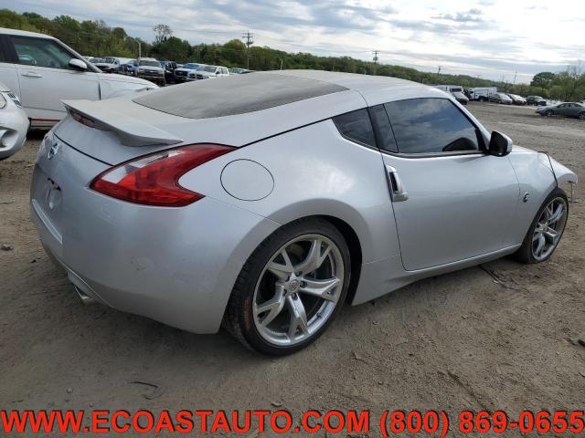 Photo of 2011 Brilliant Silver Metallic Nissan 370Z