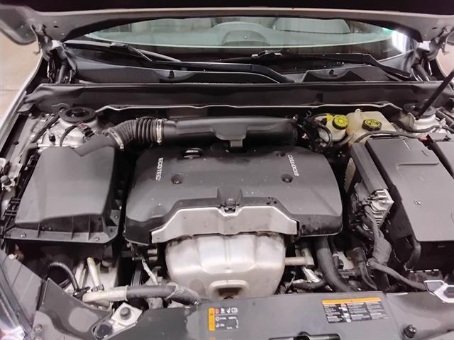Photo of 2014 Ashen Gray Metallic Chevrolet Malibu
