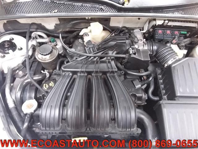 Photo of 2005 Cool Vanilla Chrysler PT Cruiser