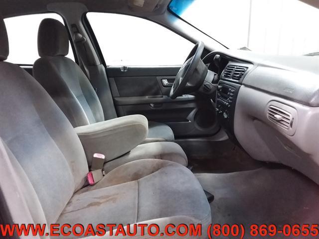 Photo of 2001 Medium Royal Blue Metallic Ford Taurus
