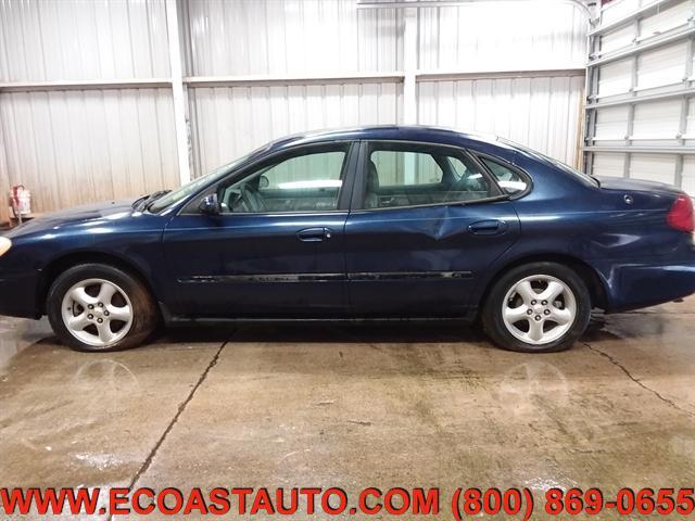Photo of 2001 Medium Royal Blue Metallic Ford Taurus