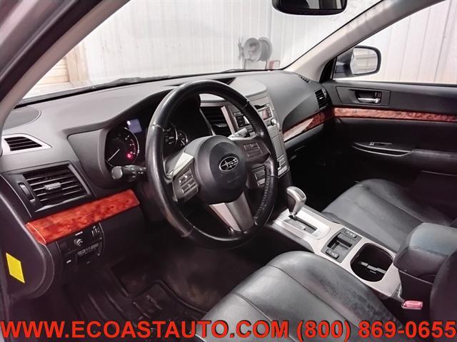 Photo of 2011 Graphite Gray Metallic Subaru Outback