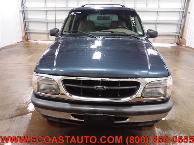 Photo of 1998 Light Denim Blue (CC/Met) Ford Explorer