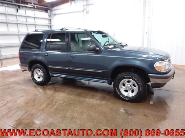 Photo of 1998 Light Denim Blue (CC/Met) Ford Explorer