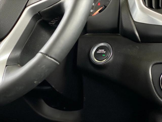Photo of 2024 Summit White GMC Terrain