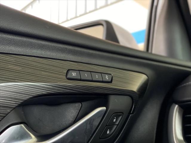 Photo of 2024 Summit White GMC Terrain