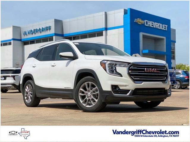 Photo of 2024 Summit White GMC Terrain