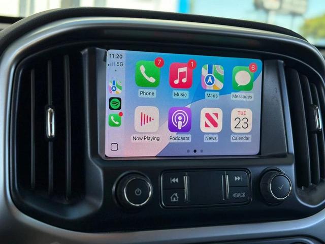 Photo of 2022 Summit White Chevrolet Colorado