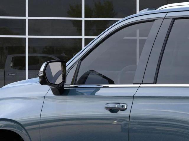 Photo of 2025 Lakeshore Blue Metallic Chevrolet Tahoe