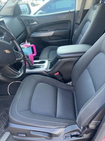 Photo of 2022 Cherry Red Tintcoat Chevrolet Colorado