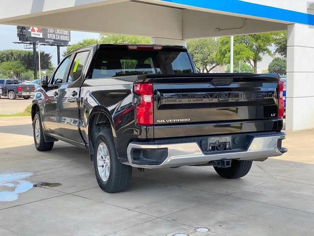 Photo of 2022 Black Chevrolet Silverado 1500