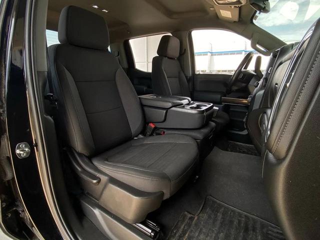Photo of 2022 Black Chevrolet Silverado 1500