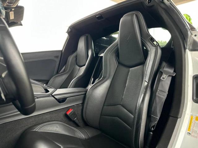Photo of 2024 Arctic White Chevrolet Corvette