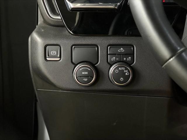 Photo of 2023 Summit White Chevrolet Silverado 1500