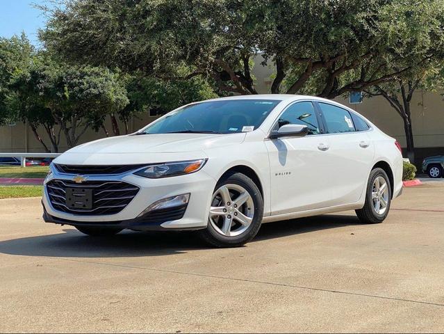 Photo of 2024 Summit White Chevrolet Malibu
