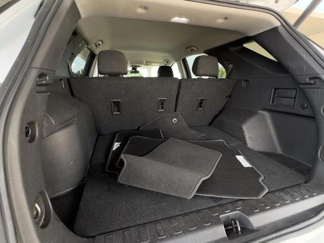 Photo of 2024 Summit White Chevrolet Equinox