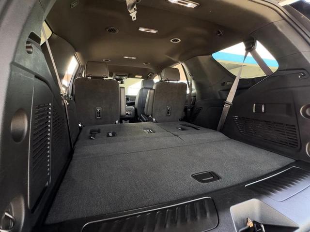 Photo of 2023 Midnight Blue Metallic GMC Yukon
