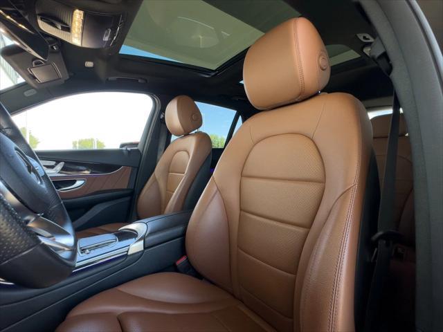 Photo of 2022 Silver Mercedes-Benz GLC 300