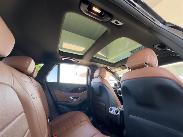 Photo of 2022 Silver Mercedes-Benz GLC 300
