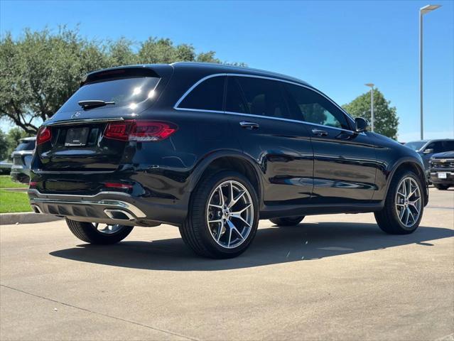 Photo of 2022 Silver Mercedes-Benz GLC 300