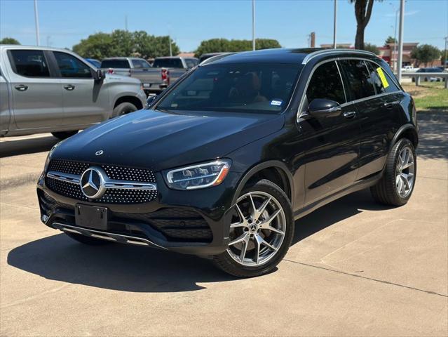 Photo of 2022 Silver Mercedes-Benz GLC 300