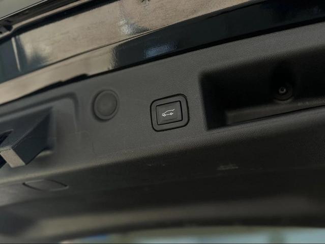 Photo of 2024 Mosaic Black Metallic Chevrolet Equinox