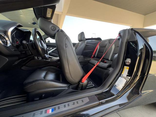 Photo of 2021 Black Chevrolet Camaro