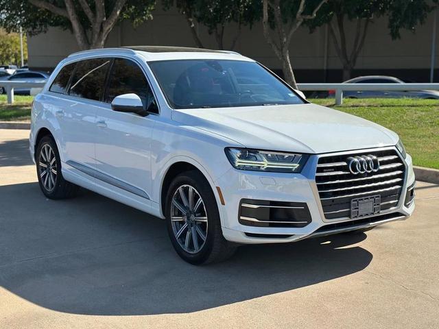 Photo of 2019 Carrara White Audi Q7