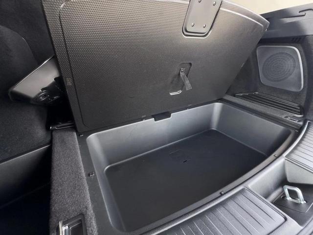 Photo of 2024 Black Acura RDX