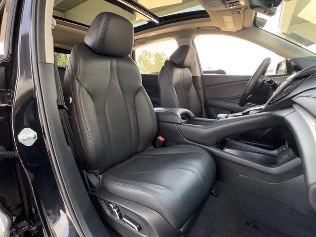 Photo of 2024 Black Acura RDX