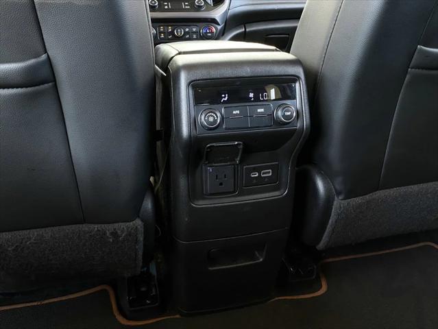 Photo of 2020 Ebony Twilight Metallic GMC Acadia