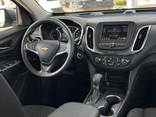 Photo of 2023 Sterling Gray Metallic Chevrolet Equinox