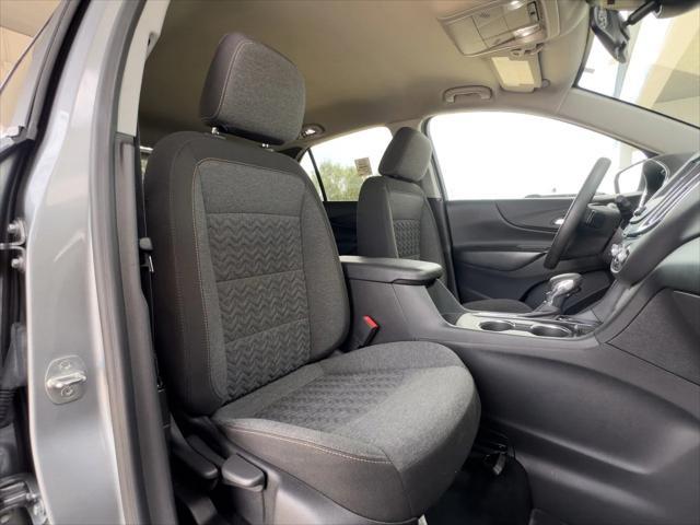 Photo of 2023 Sterling Gray Metallic Chevrolet Equinox