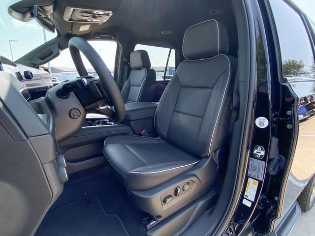 Photo of 2025 Black Chevrolet Tahoe