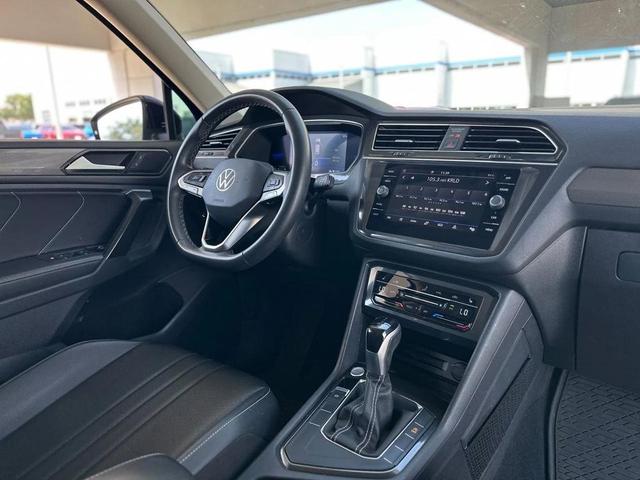 Photo of 2022 Silver Volkswagen Tiguan
