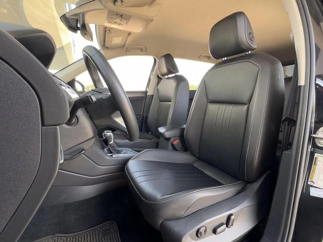 Photo of 2022 Silver Volkswagen Tiguan