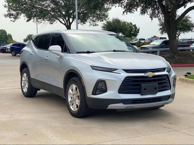 Photo of 2021 Silver Ice Metallic Chevrolet Blazer