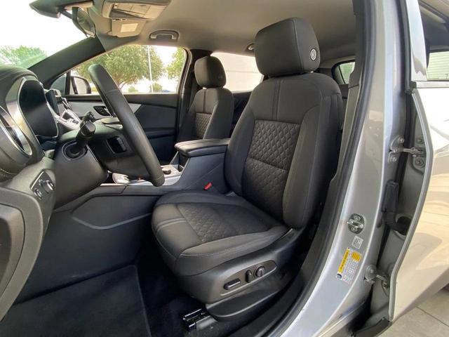 Photo of 2021 Silver Ice Metallic Chevrolet Blazer