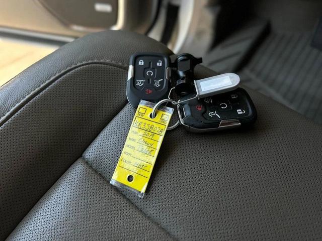 Photo of 2019 Summit White Chevrolet Tahoe