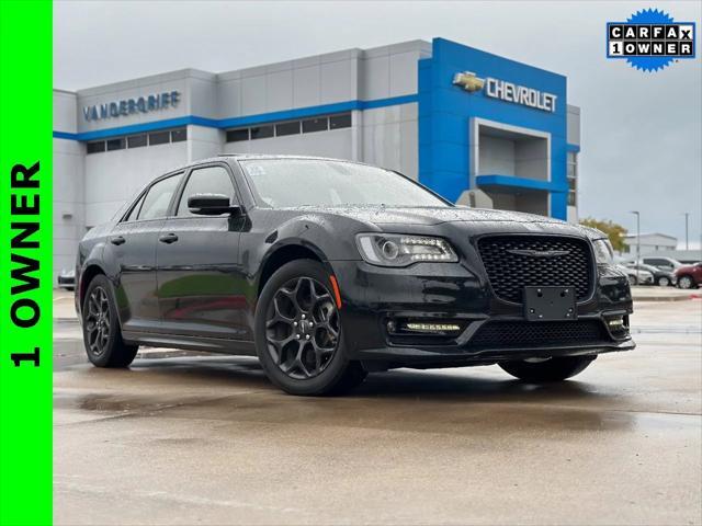 2022 Chrysler 300