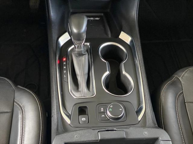 Photo of 2021 Mosaic Black Metallic Chevrolet Traverse