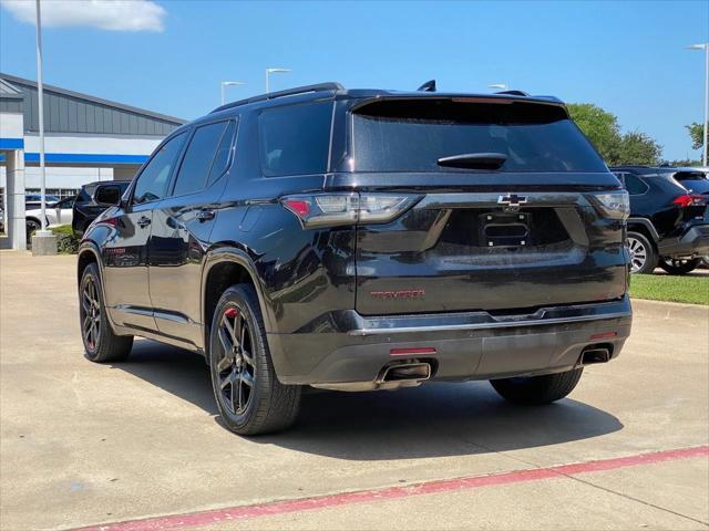 Photo of 2021 Mosaic Black Metallic Chevrolet Traverse