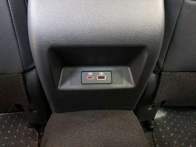 Photo of 2022 Gray Nissan Altima
