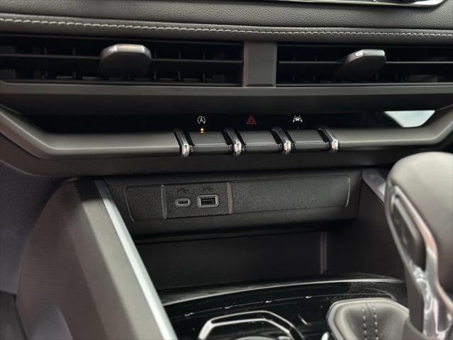 Photo of 2025 Black Chevrolet Colorado