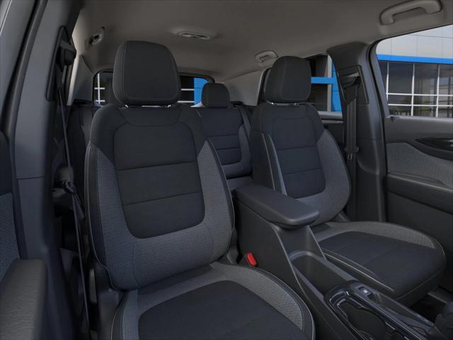 Photo of 2026 Summit White Chevrolet Trailblazer