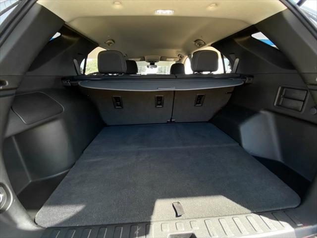 Photo of 2022 Silver Ice Metallic Chevrolet Equinox